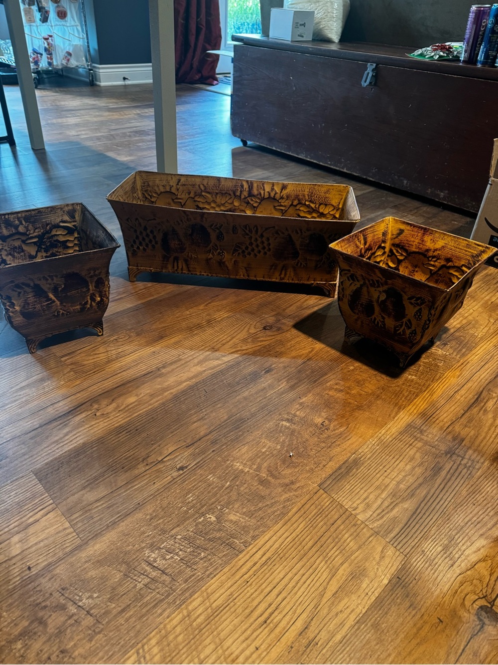 Antique-Style Gold Floral Metal Planter Set - Home Accents